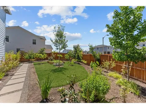 1210 N Sycamore Street Canby OR 97013