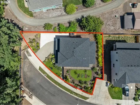 1210 N Sycamore Street Canby OR 97013