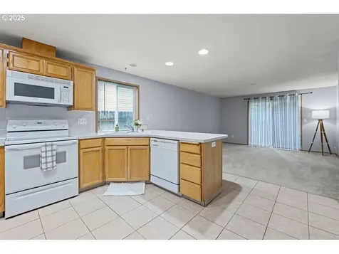 1307 SE 189th Place Vancouver WA 98683