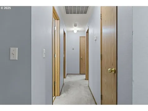 1307 SE 189th Place Vancouver WA 98683