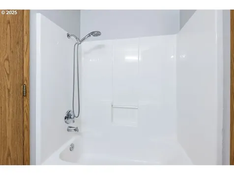 1307 SE 189th Place Vancouver WA 98683