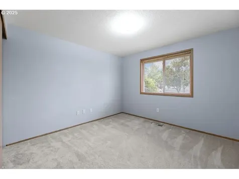 1307 SE 189th Place Vancouver WA 98683