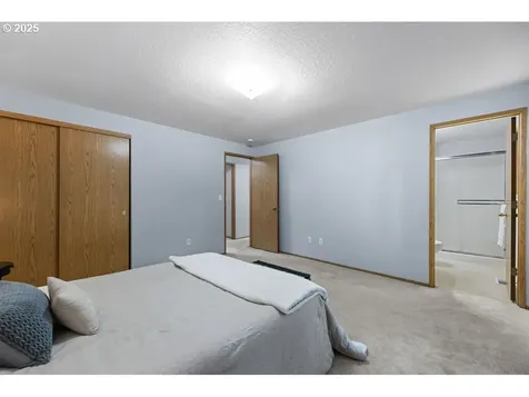 1307 SE 189th Place Vancouver WA 98683