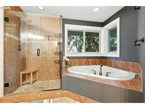 120 Skinner Road Woodland WA 98674