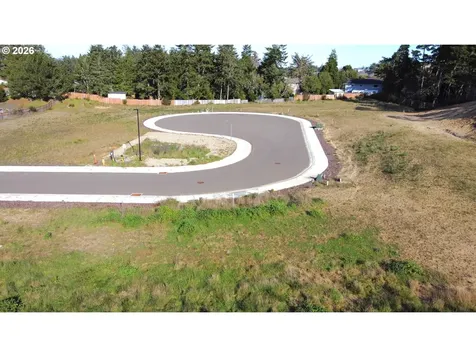 1085 Park Place Coos Bay OR 97420