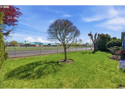 1145 SW Cypress Street Mcminnville OR 97128