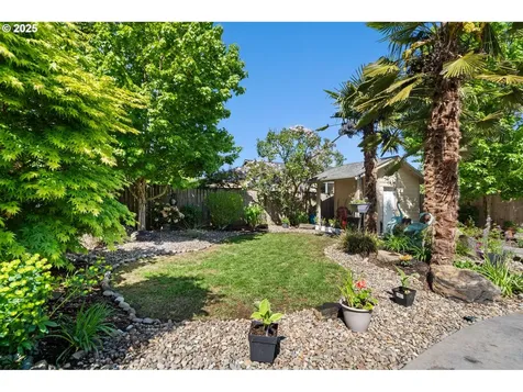 53 SE 74th Avenue Portland OR 97215