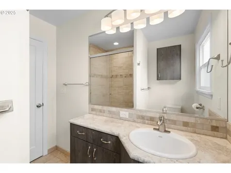 4852 SE 65th Avenue Portland OR 97206
