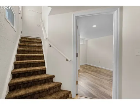 4852 SE 65th Avenue Portland OR 97206