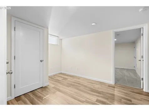 4852 SE 65th Avenue Portland OR 97206