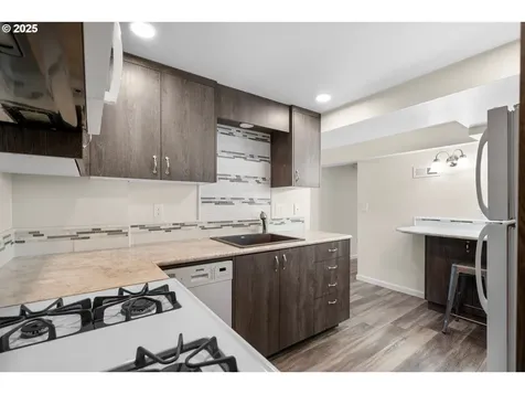 4852 SE 65th Avenue Portland OR 97206
