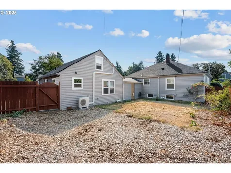 4852 SE 65th Avenue Portland OR 97206