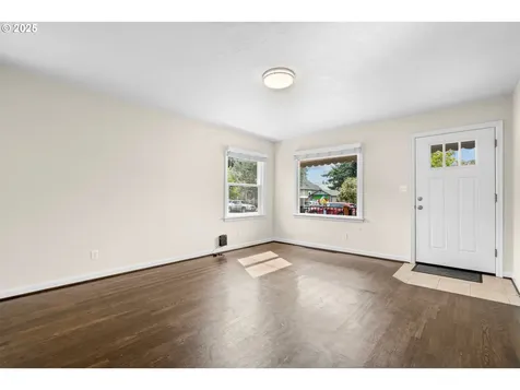 4852 SE 65th Avenue Portland OR 97206