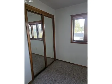291 SE Shigley Street Winston OR 97496