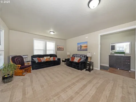 1020 E 4th Street Yamhill OR 97148