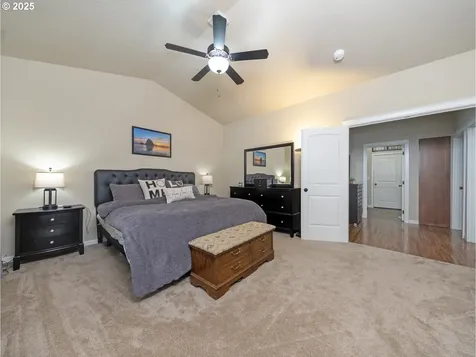 1020 E 4th Street Yamhill OR 97148