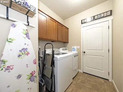 1020 E 4th Street Yamhill OR 97148