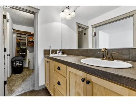 4857 NW Blandy Terrace Portland OR 97229