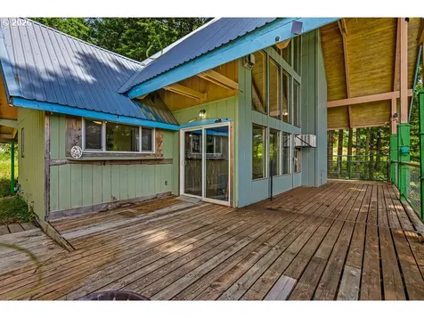 2182 Kueffler Road Stevenson WA 98648