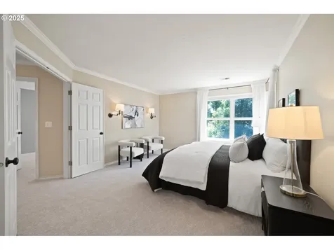 5790 Ridgetop Court Lake Oswego OR 97035