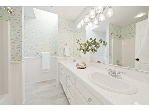 5790 Ridgetop Court Lake Oswego OR 97035