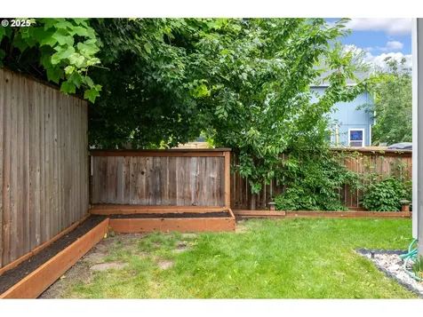 18576 SW Tara Meadows Court Beaverton OR 97078