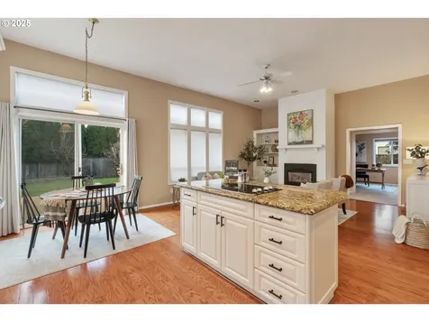 28651 SW Crestwood Drive Wilsonville OR 97070