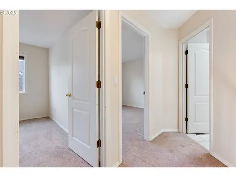 28651 SW Crestwood Drive Wilsonville OR 97070