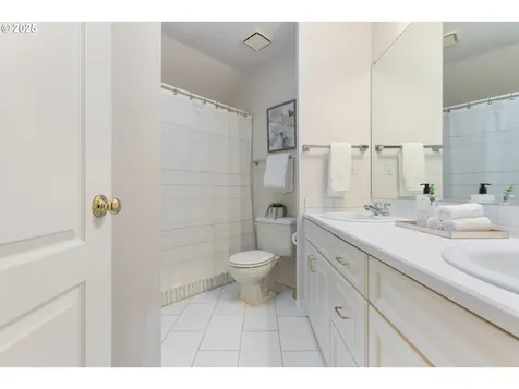 28651 SW Crestwood Drive Wilsonville OR 97070