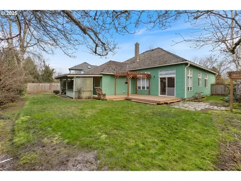 28651 SW Crestwood Drive Wilsonville OR 97070