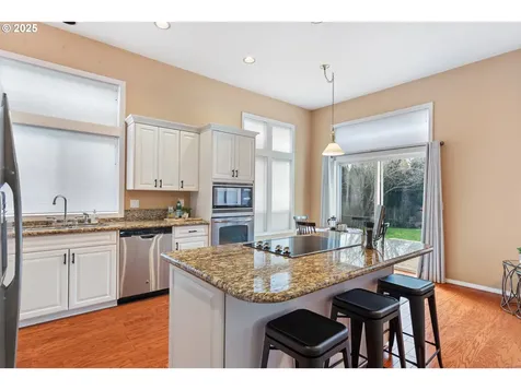 28651 SW Crestwood Drive Wilsonville OR 97070
