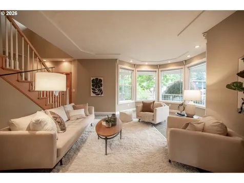 39475 Hood Street Sandy OR 97055