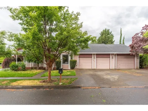 39475 Hood Street Sandy OR 97055