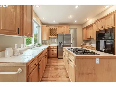 39475 Hood Street Sandy OR 97055
