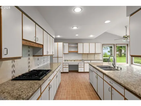 14235 SW Tooze Road Sherwood OR 97140