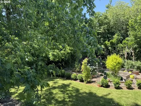 2805 SW 199th Place Beaverton OR 97003