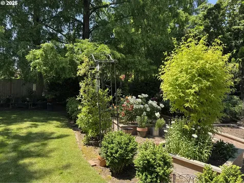2805 SW 199th Place Beaverton OR 97003