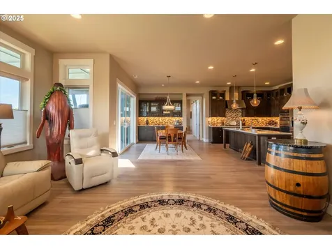 2876 Salty Dog Drive Bandon OR 97411
