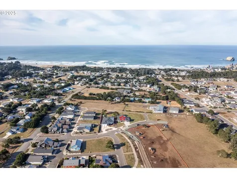 2876 Salty Dog Drive Bandon OR 97411