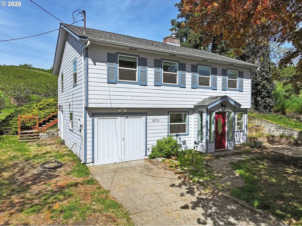 3215 Knob Hill Road The Dalles OR 97058
