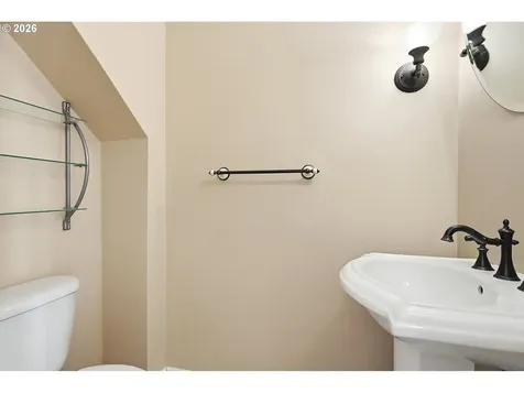3215 Knob Hill Road The Dalles OR 97058