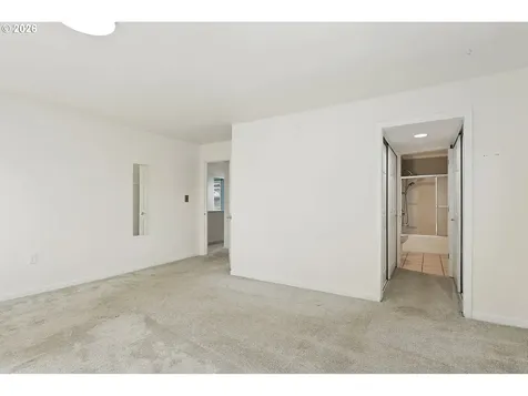 3215 Knob Hill Road The Dalles OR 97058
