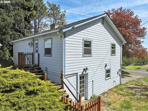 3215 Knob Hill Road The Dalles OR 97058