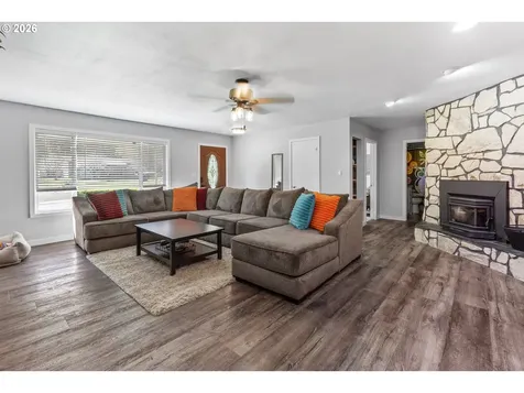 201 Englert Road Woodland WA 98674