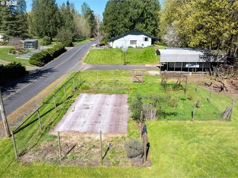 201 Englert Road Woodland WA 98674