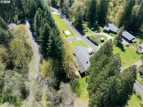 201 Englert Road Woodland WA 98674