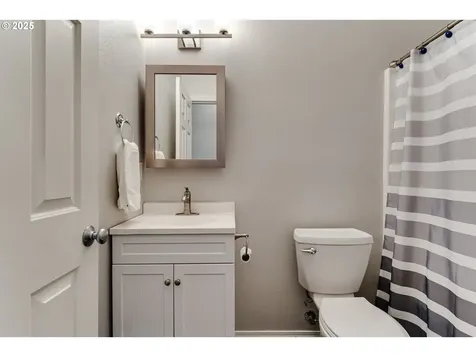 6037 Orchid Lane Springfield OR 97478
