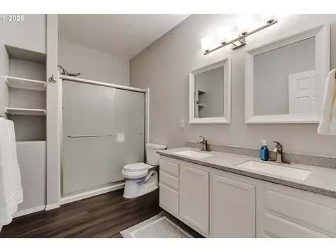 6037 Orchid Lane Springfield OR 97478