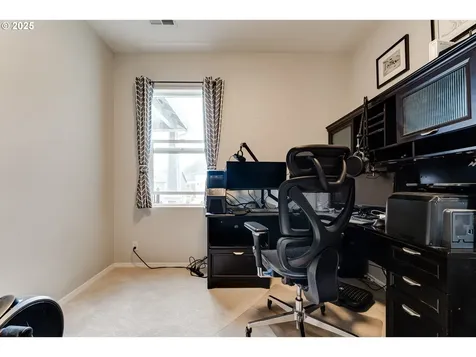 6037 Orchid Lane Springfield OR 97478