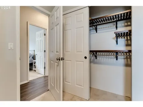 6037 Orchid Lane Springfield OR 97478